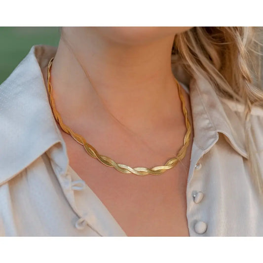 Herringbone Twist Necklace