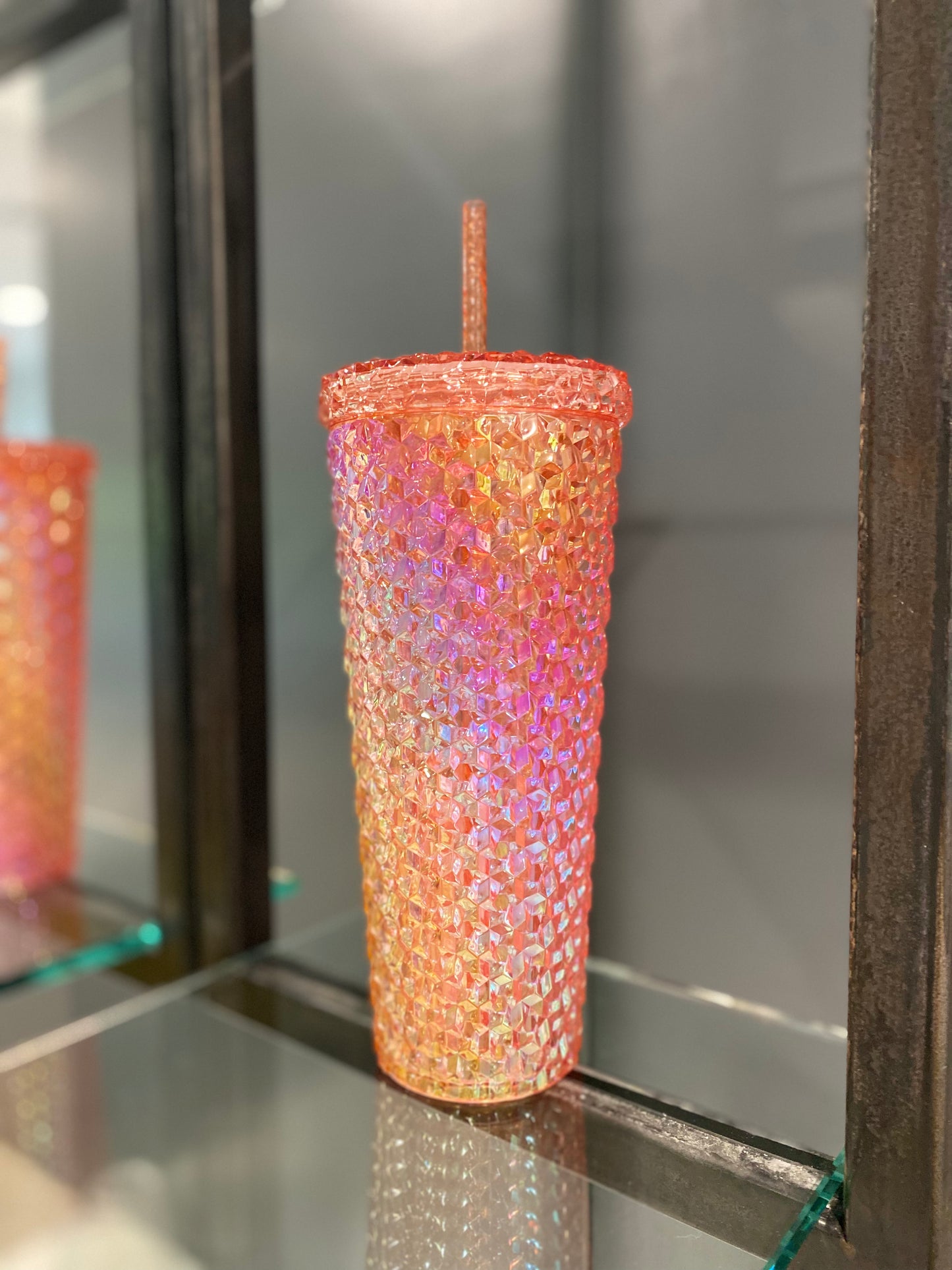 Holographic Tumblers